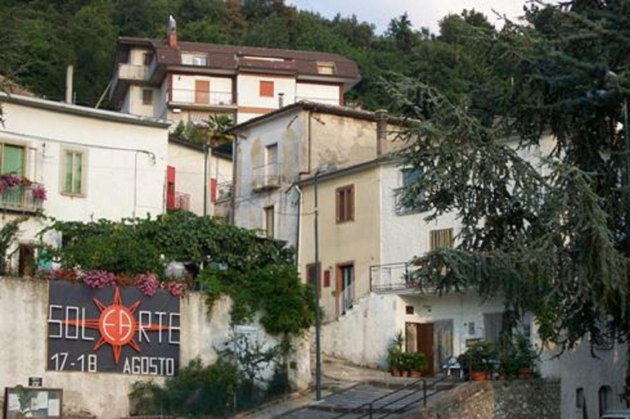 La Casa Sull'Aia,Av Bed & Breakfast Santo Stefano del Sole ภายนอก รูปภาพ