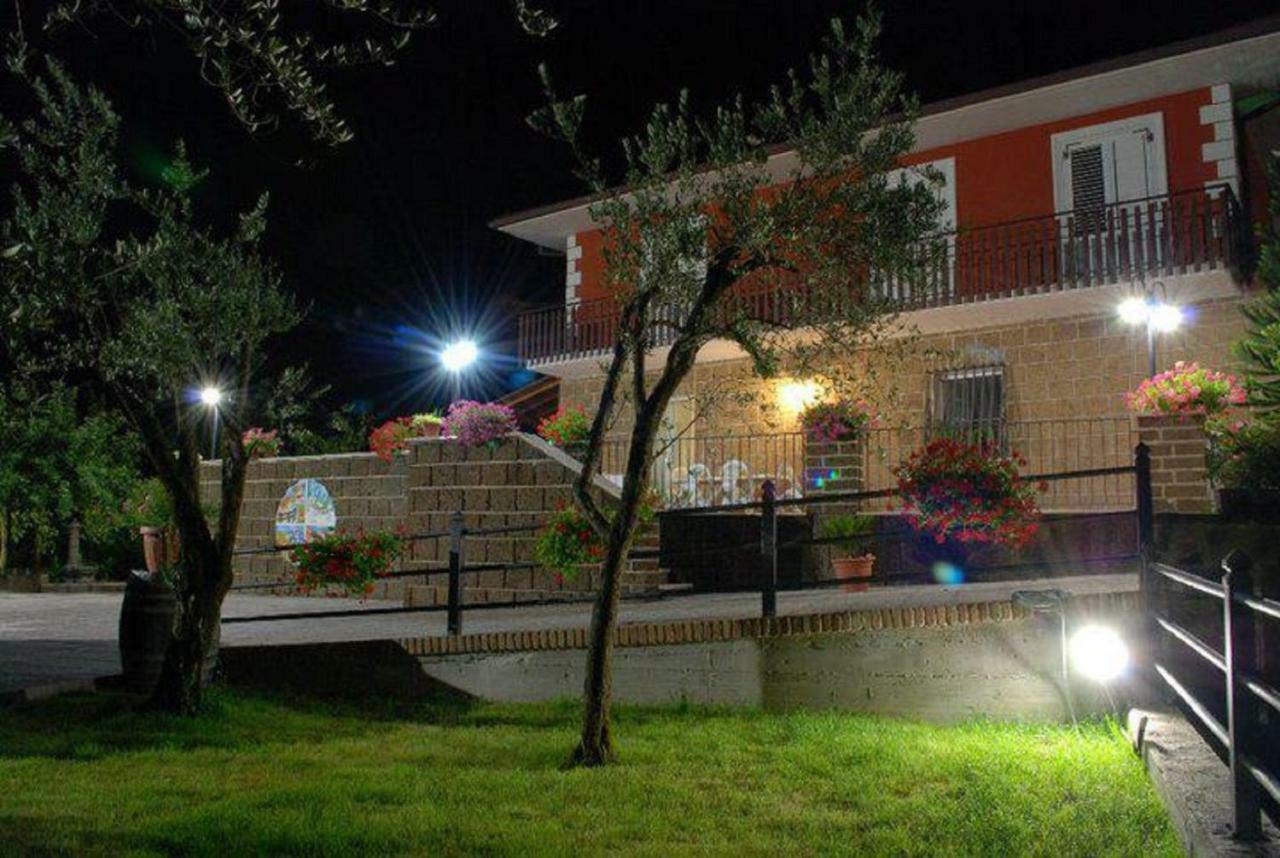 La Casa Sull'Aia,Av Bed & Breakfast Santo Stefano del Sole ภายนอก รูปภาพ